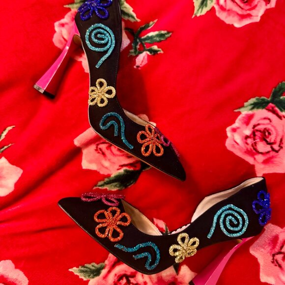 Betsey Johnson Women’s Kimara Rhinestone Doodle Embellished Pumps Size 11 Black - Picture 10 of 16